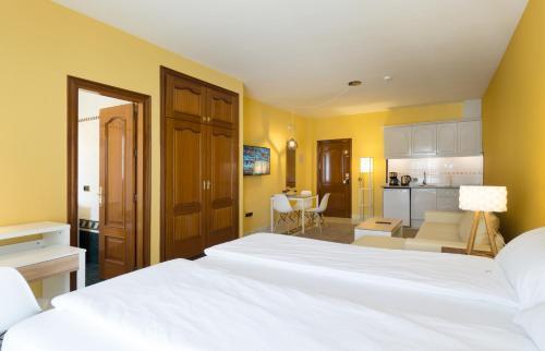 Hotel La Palmera Alhaurín el Grande Dış mekan fotoğraf