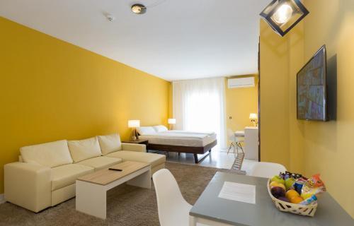 Hotel La Palmera Alhaurín el Grande Dış mekan fotoğraf